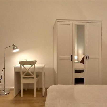 Quiet And Private Studio In The Center Apartment Budapest Luaran gambar